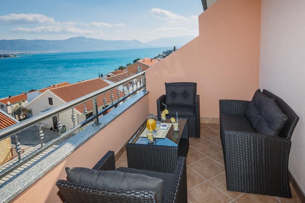 Apartments Viljac Trogir Quarto foto