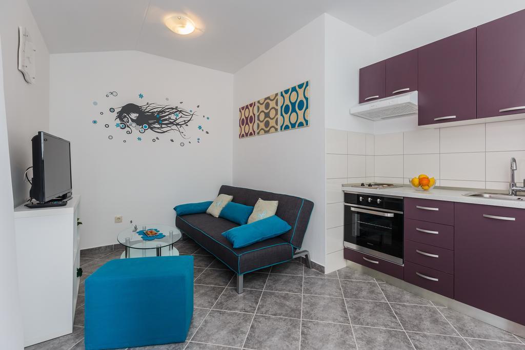 Apartments Viljac Trogir Quarto foto