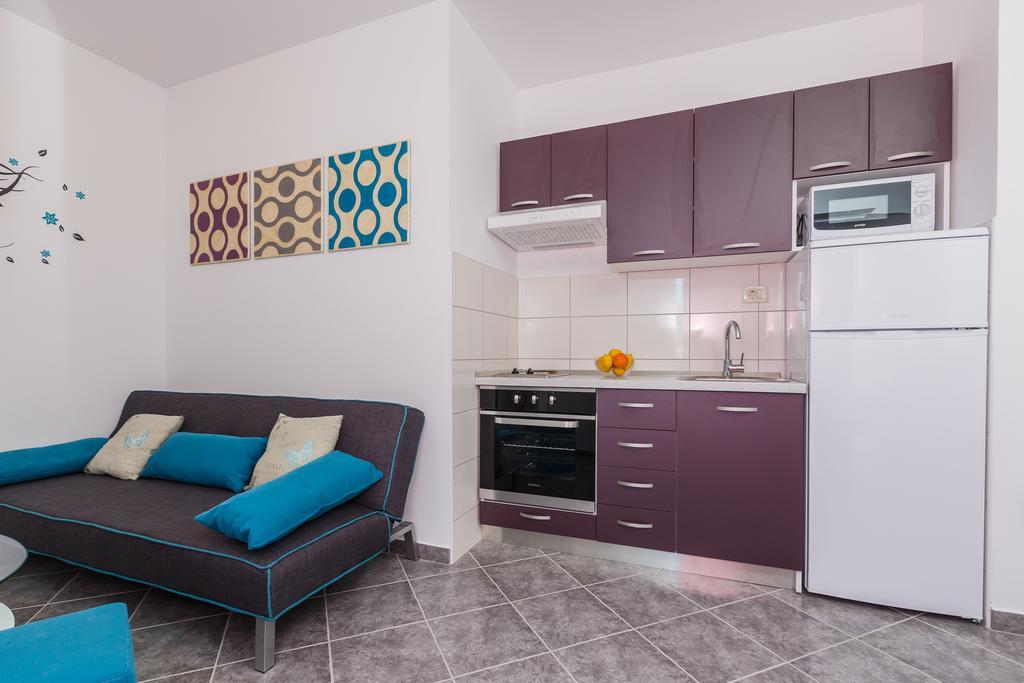 Apartments Viljac Trogir Quarto foto